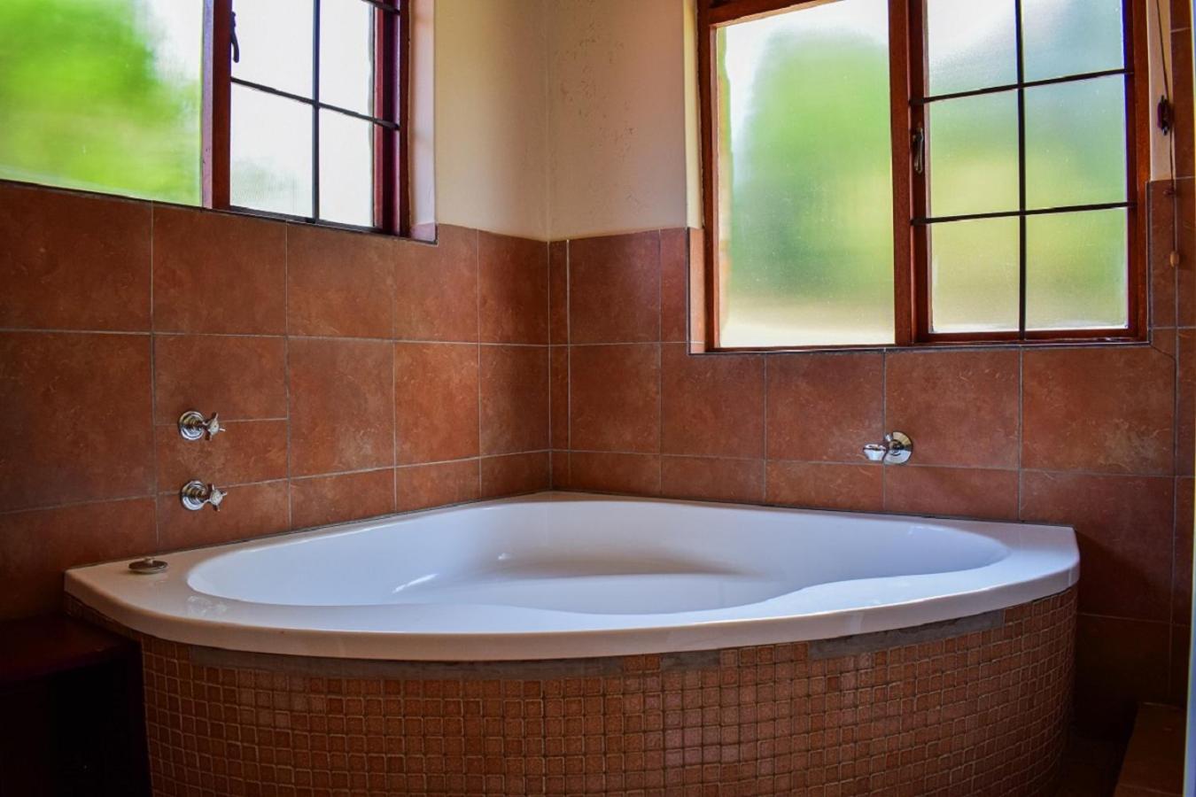 Berryfields Apartment Dullstroom Exterior photo
